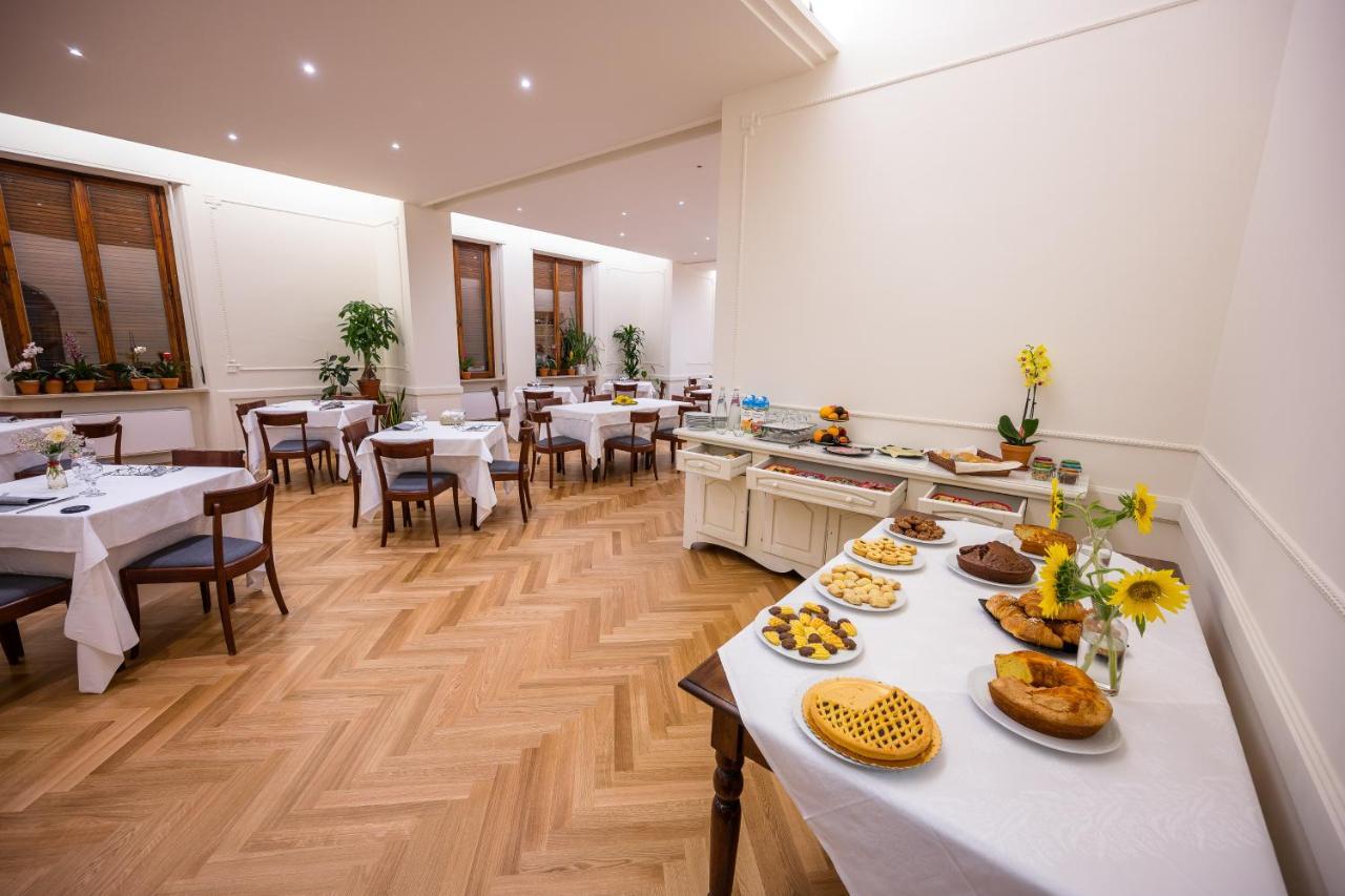 Hotel Moderno Assisi Eksteriør billede