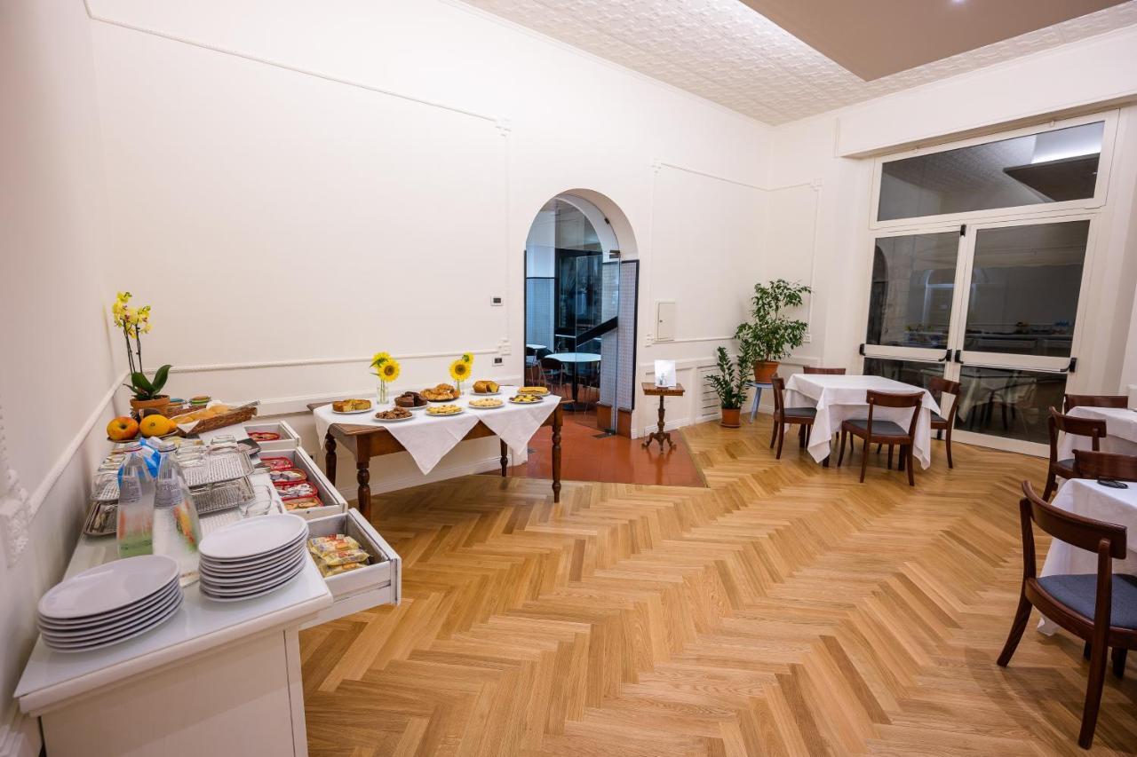 Hotel Moderno Assisi Eksteriør billede
