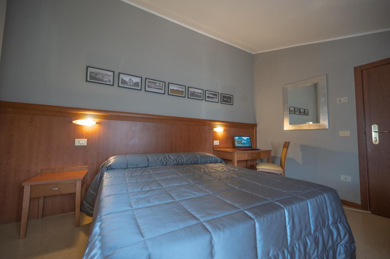 Hotel Moderno Assisi Eksteriør billede