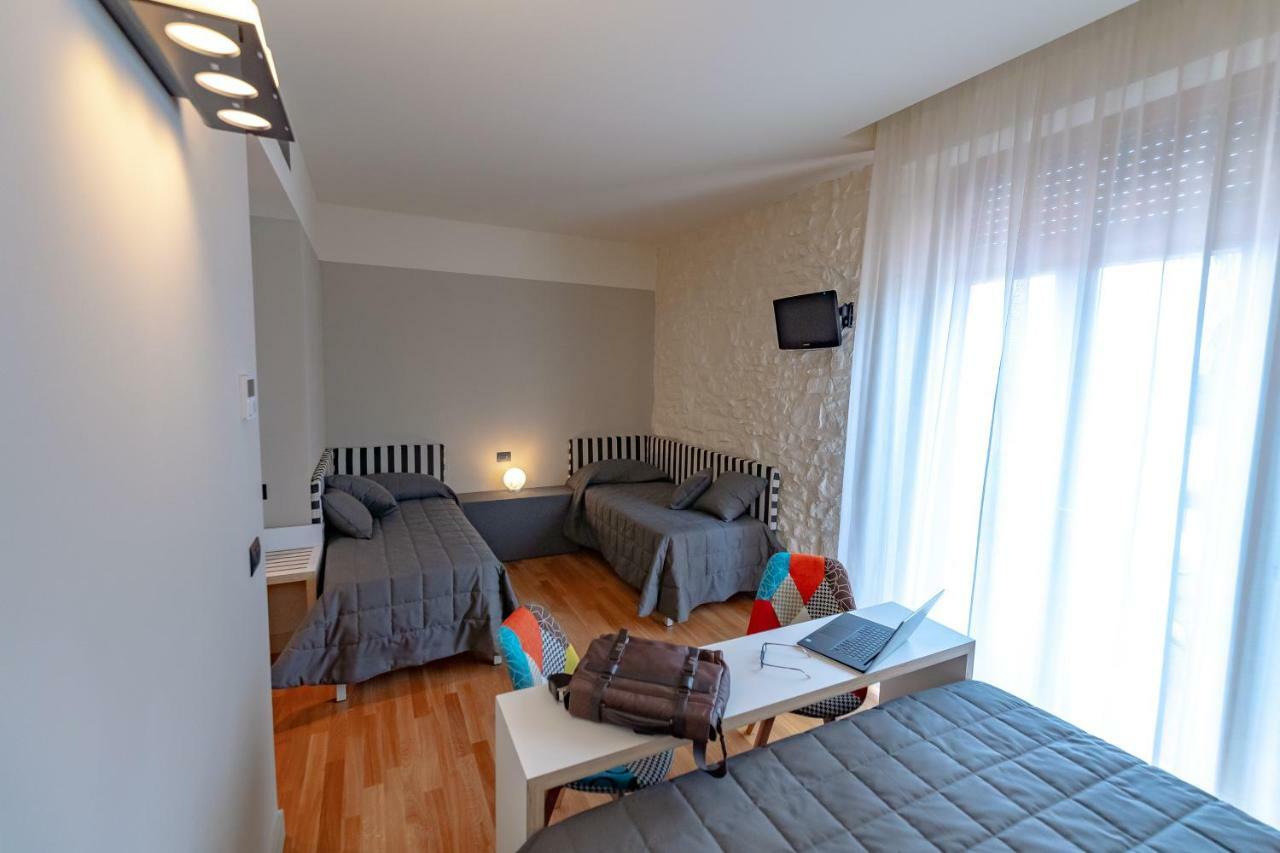 Hotel Moderno Assisi Eksteriør billede