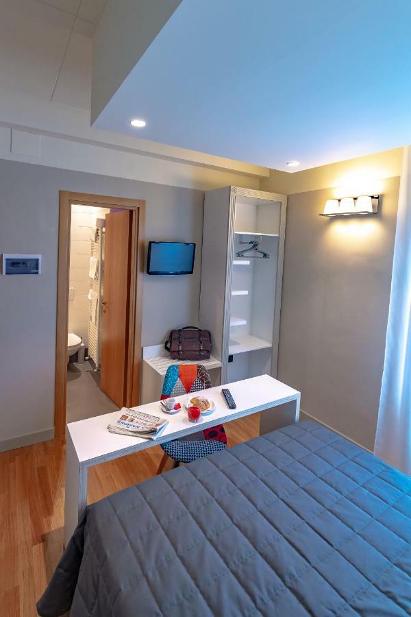 Hotel Moderno Assisi Eksteriør billede