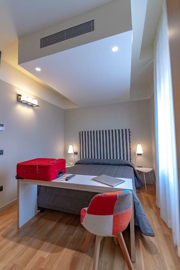 Hotel Moderno Assisi Eksteriør billede