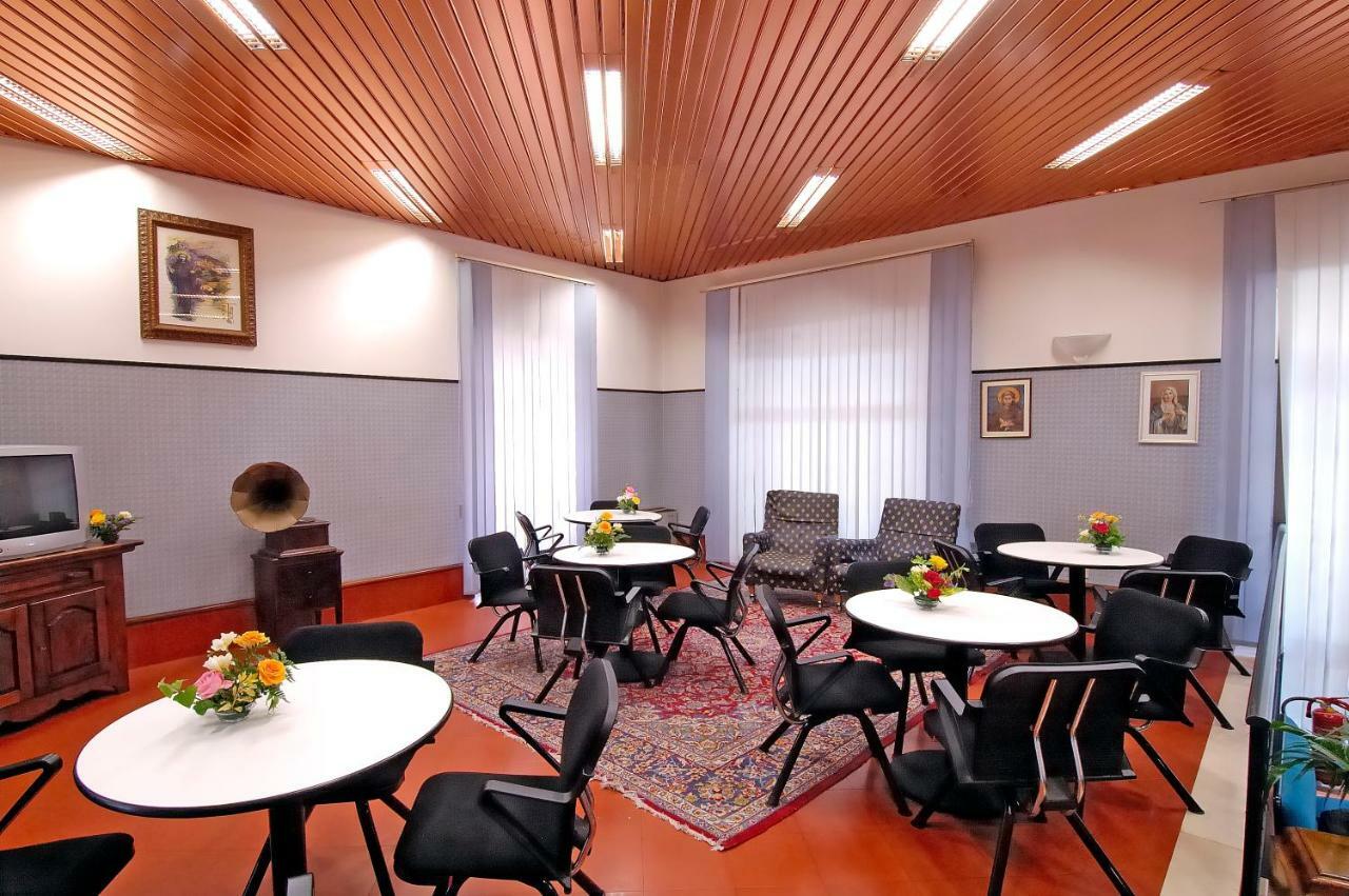 Hotel Moderno Assisi Eksteriør billede