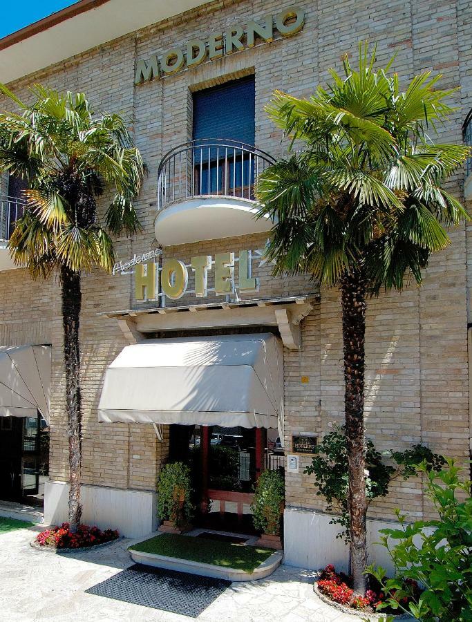 Hotel Moderno Assisi Eksteriør billede
