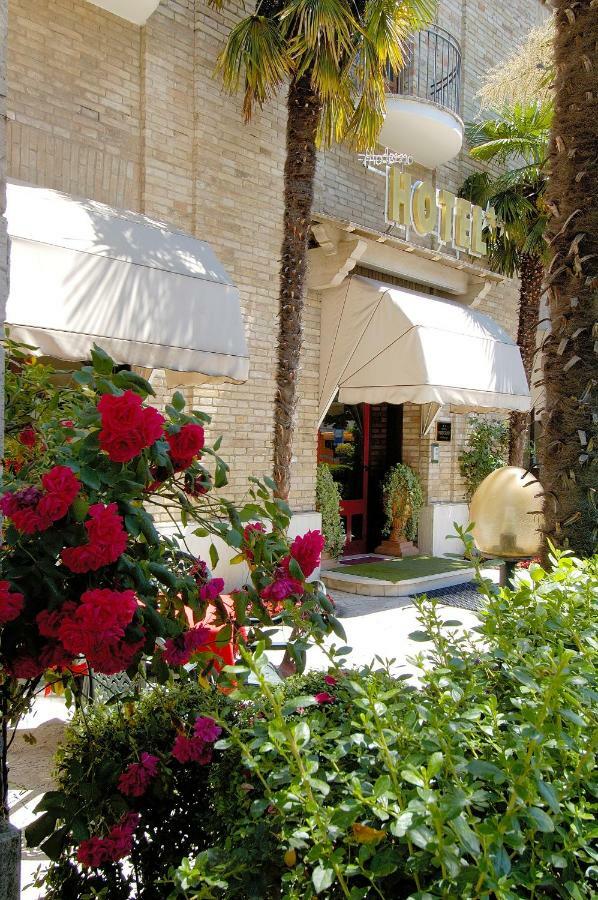 Hotel Moderno Assisi Eksteriør billede
