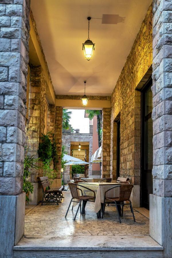 Hotel Moderno Assisi Eksteriør billede